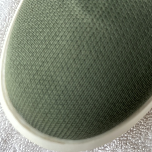 Blondo green slip on deck shoes - Picture 7 of 10